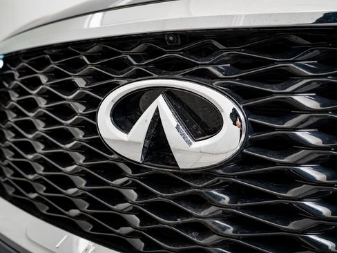 Used 2025 INFINITI QX60 Sensory image 3