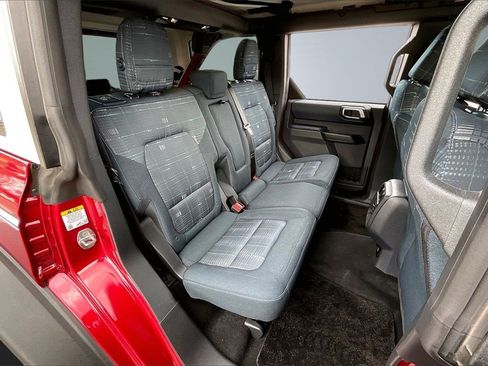 Used 2025 Ford Bronco Heritage Edition image 26