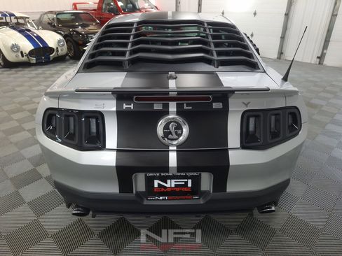 Used 2012 Ford Mustang Shelby GT500 RWD image 9