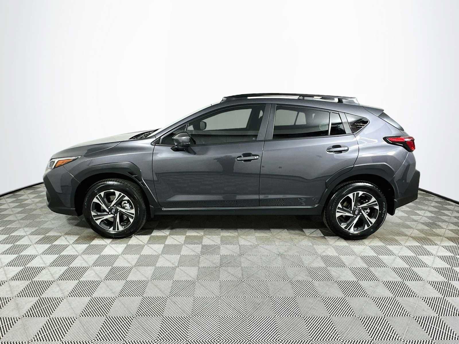 Certified 2026 Subaru Crosstrek 2.5i Premium AWD/4WD image 4