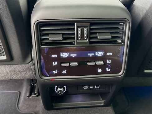 New 2026 Porsche Cayenne E-Hybrid image 26