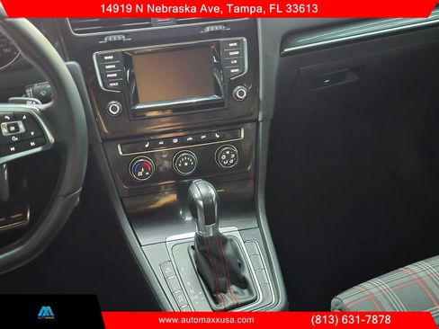 Used 2015 Volkswagen GTI S FWD image 18