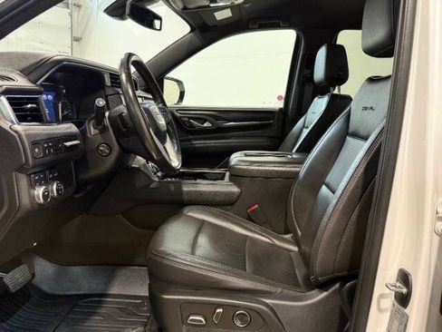 Used 2021 GMC Yukon Denali AWD/4WD image 14