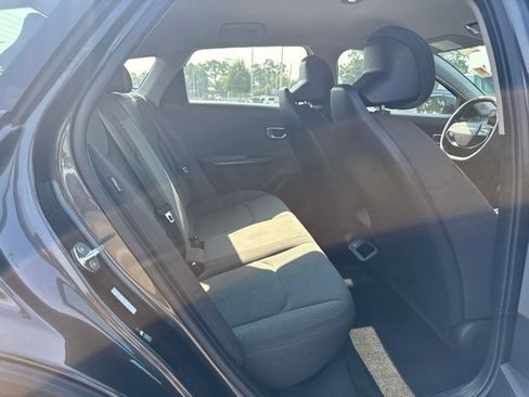 Used 2025 Kia K4 FWD image 17