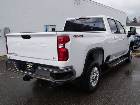 Used 2024 Chevrolet Silverado 2500 LT image 7