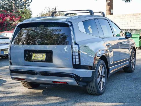 New 2026 Hyundai Ioniq 9 SEL image 4