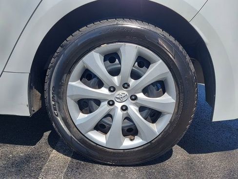 Used 2024 Toyota Corolla LE image 16