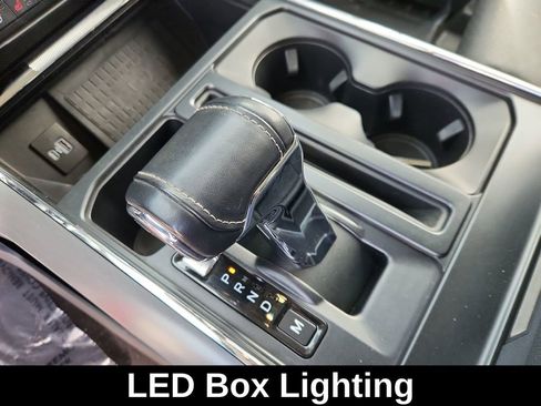 Used 2022 Ford F150 Lariat w/ Equipment Group 502A High image 24