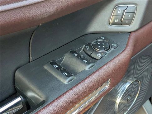 Used 2024 Ford Expedition Max Limited image 12