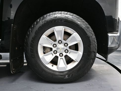 Used 2019 Chevrolet Silverado 1500 LT image 18