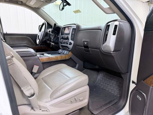Used 2014 GMC Sierra 1500 SLT w/ SLT Crew Cab Value Package AWD/4WD image 34