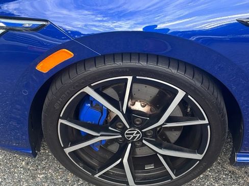 Used 2023 Volkswagen Golf R AWD/4WD image 26