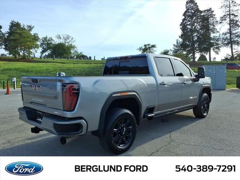 Used 2026 GMC Sierra 2500 AT4 w/ AT4 Premium Plus Package AWD/4WD image 5