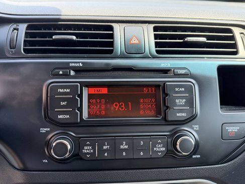 Used 2013 Kia Rio LX FWD image 16