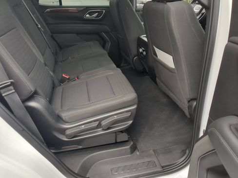Certified 2022 GMC Yukon SLE w/ Gmc Pro Safety Plus Package AWD/4WD image 26