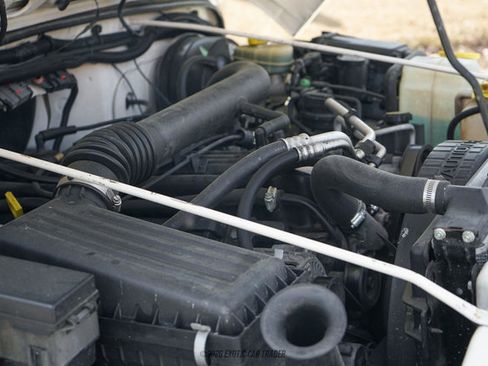 Used 2002 Jeep Wrangler Sahara image 19