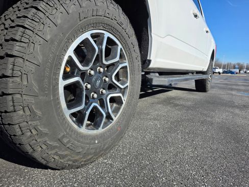 Certified 2021 Ford F150 XLT w/ Equipment Group 302A High image 20