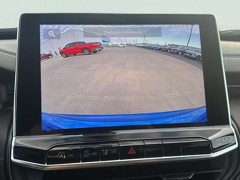 New 2026 Jeep Compass Latitude image 14