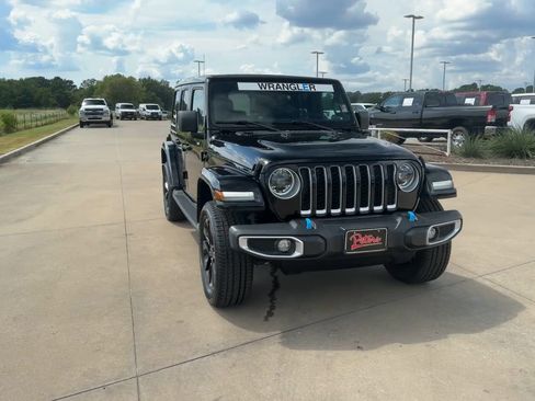 New 2023 Jeep Wrangler Sahara AWD/4WD image 4