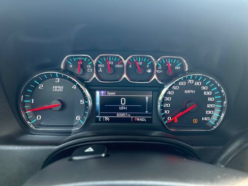 Used 2019 Chevrolet Tahoe LS AWD/4WD image 25