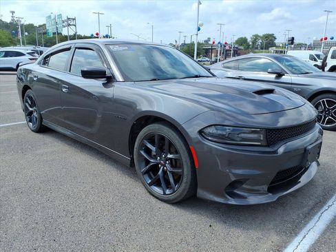 Used 2021 Dodge Charger R/T w/ Plus Group RWD image 3