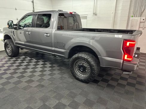 Used 2022 Ford F350 Limited AWD/4WD image 6