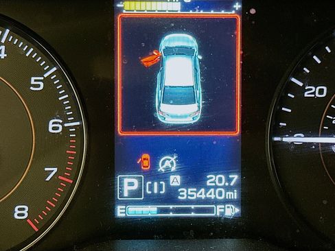 Used 2023 Subaru Crosstrek 2.0i AWD/4WD image 19