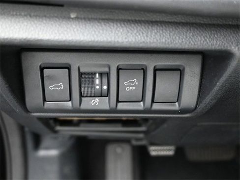 Used 2024 Subaru Outback Limited image 16