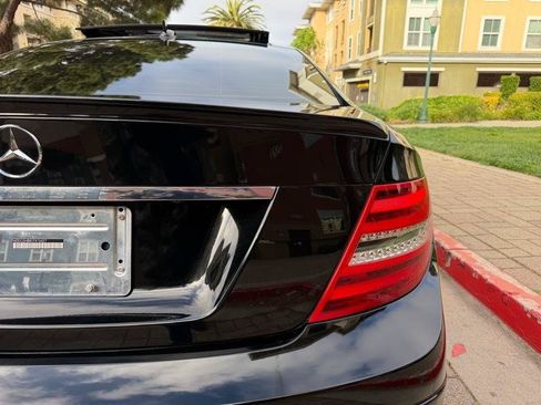 Used 2012 Mercedes-Benz C 350 Coupe image 27