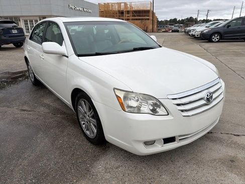 Used 2006 Toyota Avalon Limited image 4