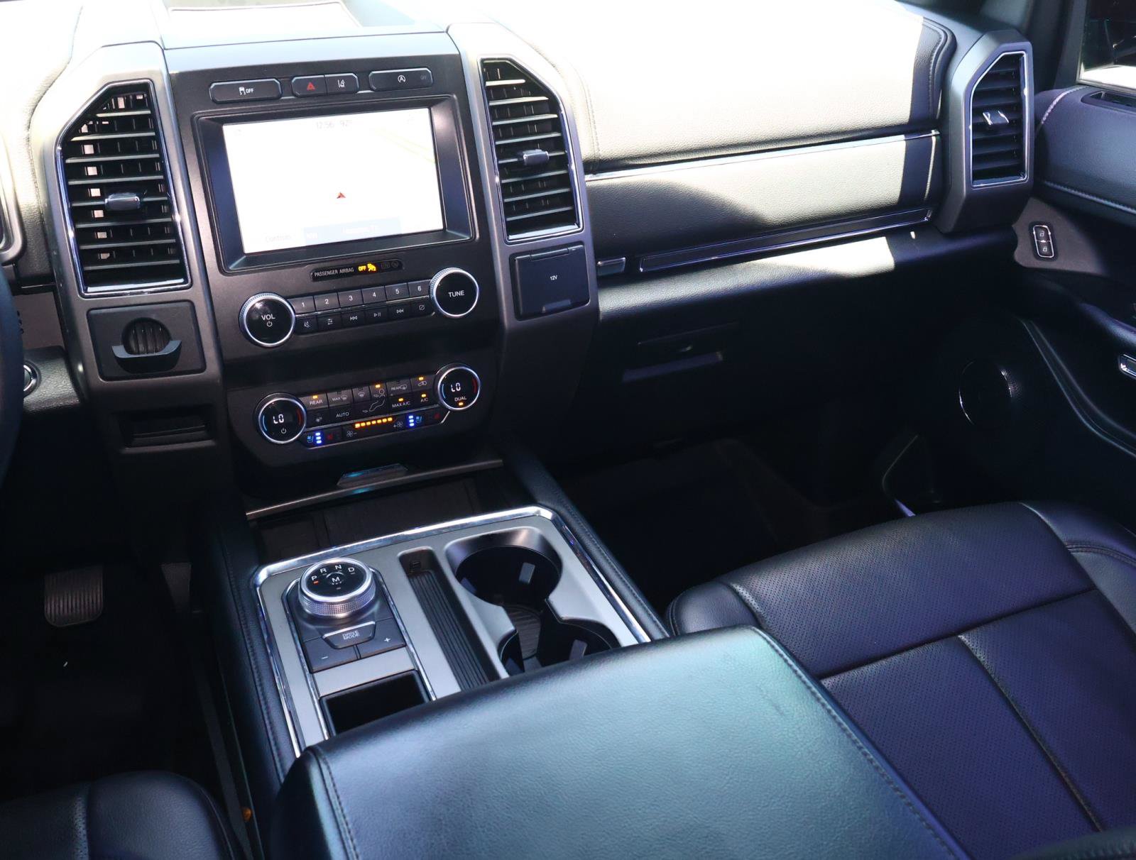 Used 2021 Ford Expedition XLT RWD image 11