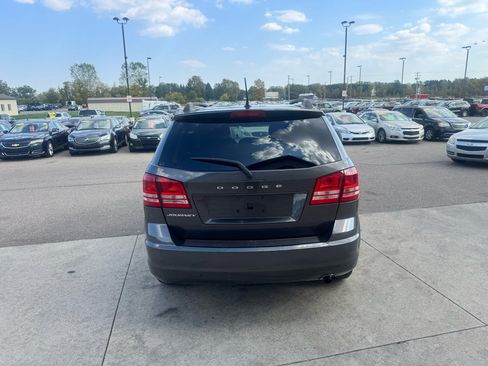 Used 2018 Dodge Journey SE w/ Connectivity Group image 6