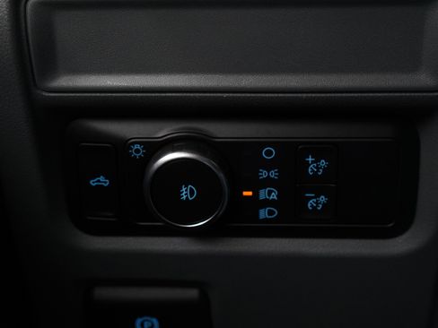 Used 2024 Ford F150 XLT w/ Tow/Haul Package image 24