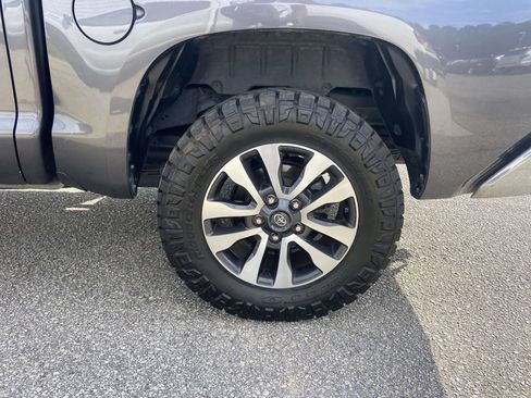 Used 2018 Toyota Tundra Limited AWD/4WD image 8