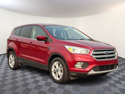 Used 2017 Ford Escape SE