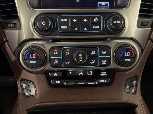 Used 2017 Chevrolet Tahoe Premier RWD image 17