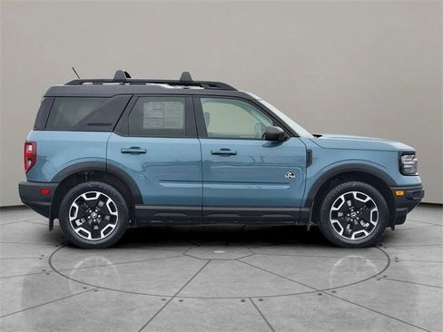 Certified 2022 Ford Bronco Sport Outer Banks w/ Tech Package image 12