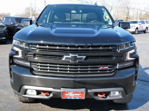 Used 2022 Chevrolet Silverado 1500 LT Trail Boss w/ Convenience Package II AWD/4WD image 9