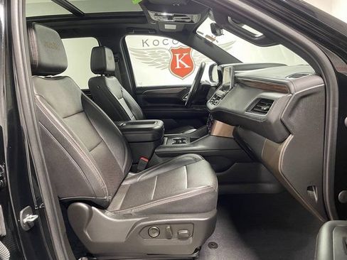 Used 2023 Chevrolet Suburban High Country AWD/4WD image 23