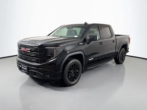 Used 2024 GMC Sierra 1500 Elevation AWD/4WD image 3