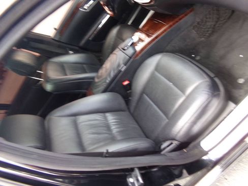 Used 2013 Mercedes-Benz S 550 4MATIC image 34