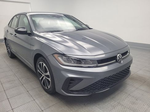 Used 2025 Volkswagen Jetta Sport FWD image 14