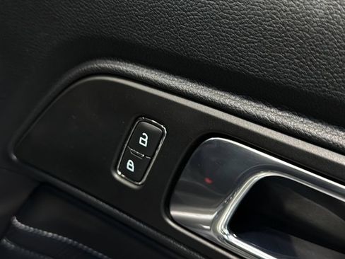 Used 2019 Ford Mustang GT Premium w/ Performance Package - Level 2 RWD image 10