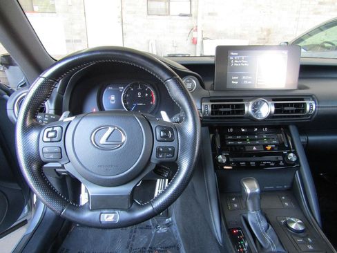 Used 2022 Lexus IS 350 F Sport w/ Accessory Package RWD image 15