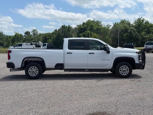 Used 2024 Chevrolet Silverado 2500 W/T w/ WT Convenience Package AWD/4WD image 4