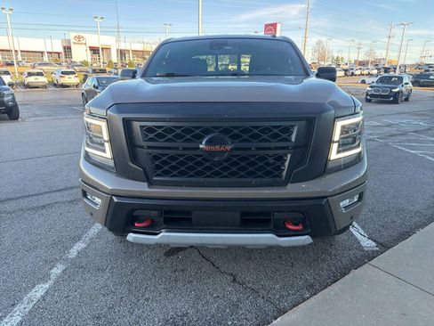 Used 2021 Nissan Titan PRO-4X w/ Pro-4x Utility Package image 2