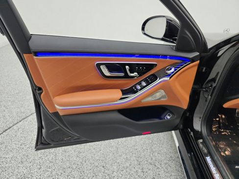 Certified 2024 Mercedes-Benz S 580e 4MATIC Sedan image 15