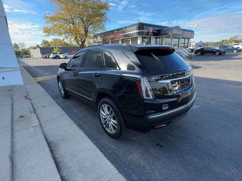Used 2023 Cadillac XT5 Sportv w/ Technology Package image 6
