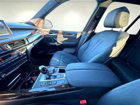 Used 2017 BMW X5 xDrive35i image 21