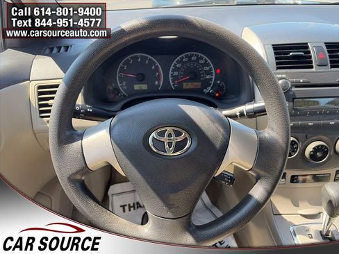 Used 2011 Toyota Corolla LE image 11